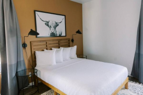 Unit 222 - The Lyndon 1 Bed - Cation on the Guadalupe